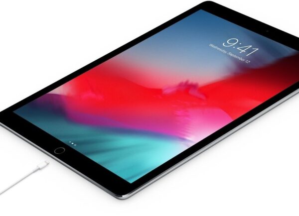 کابل شارژر تایپ سی به لایتنینگ